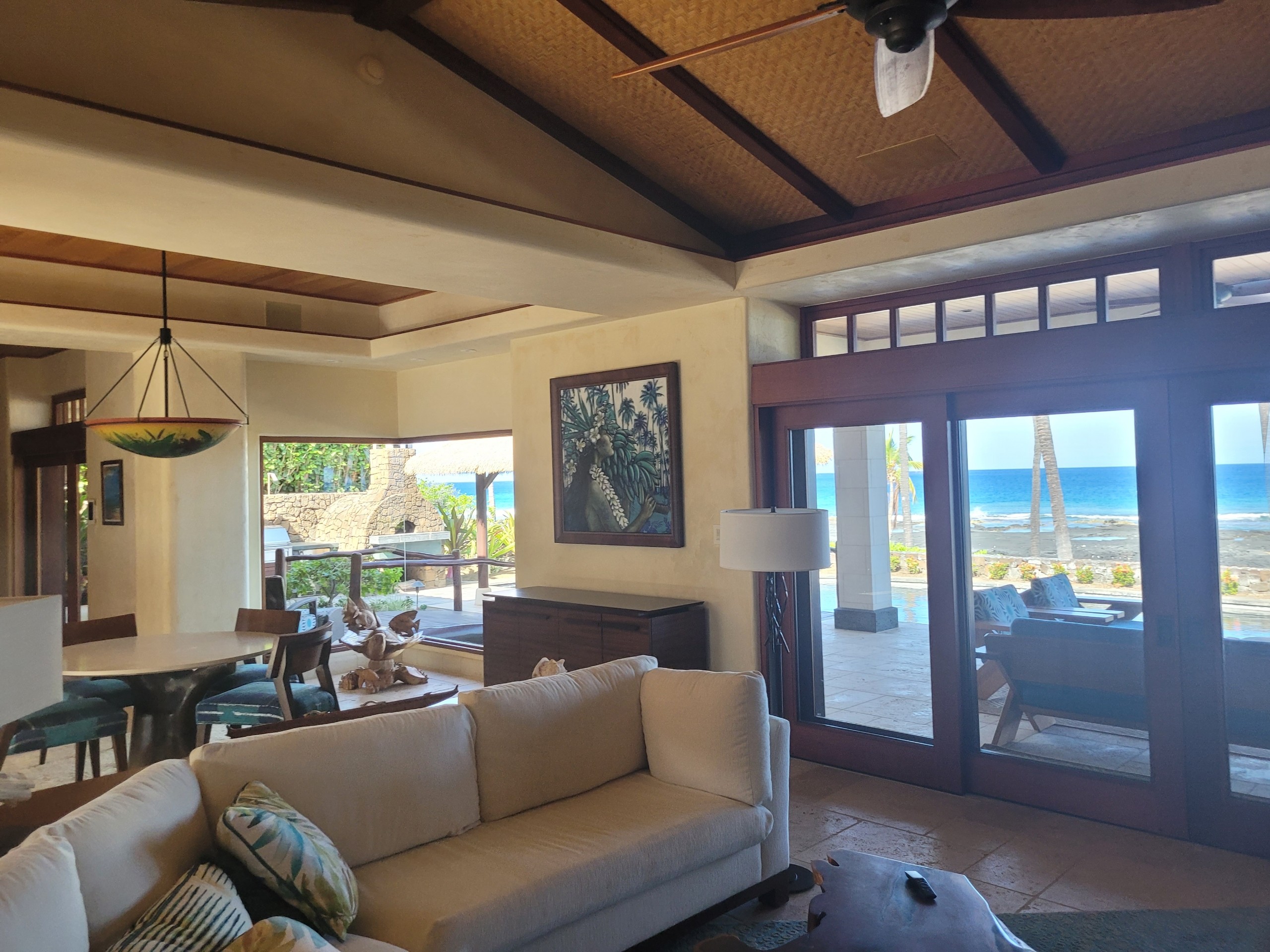 Oceanfront Modern Villa